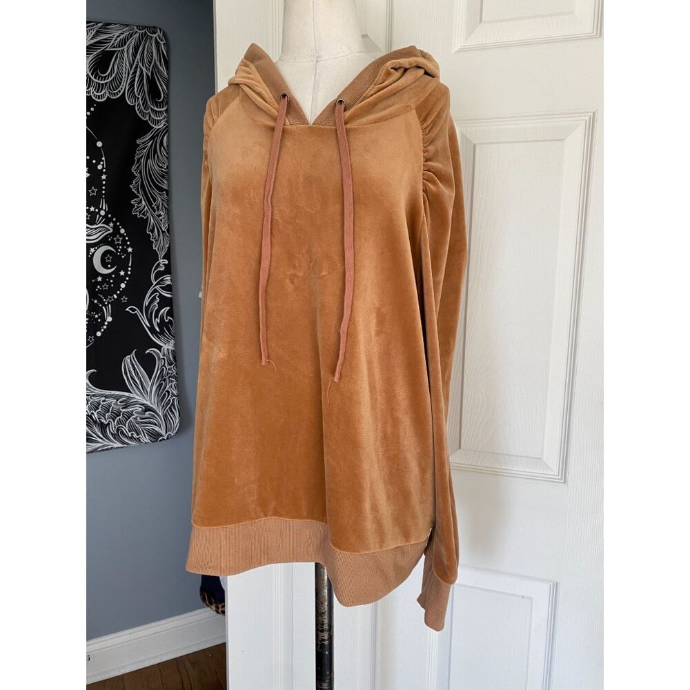 Jane & Delancey velour hoodie sz medium.
